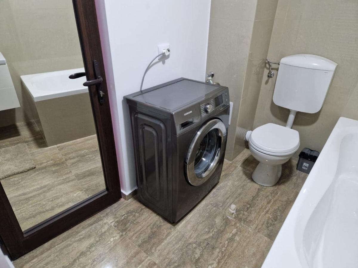 Danube Apartment Braila Luaran gambar
